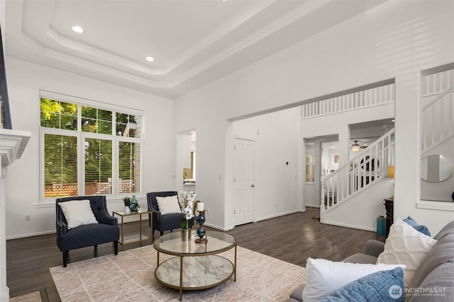 7645 Dogwood Ln SE, Snoqualmie, WA 98065 - living room featuring wood finished floors, stairs, recessed lighting, a towering ceiling, and a ceiling fan