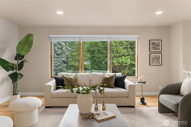 539 129th Ave SE, Bellevue, WA 98005 - living room featuring recessed lighting and light wood finished floors