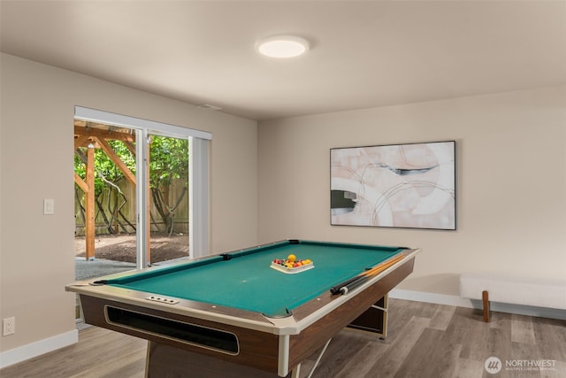 539 129th Ave SE, Bellevue, WA 98005 - recreation room featuring wood finished floors and billiards table