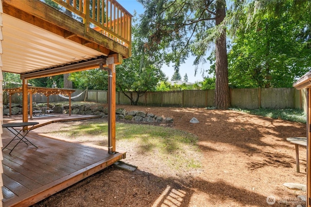 2127 170th Ave NE, Bellevue, WA 98008 - fenced backyard featuring a wooden deck