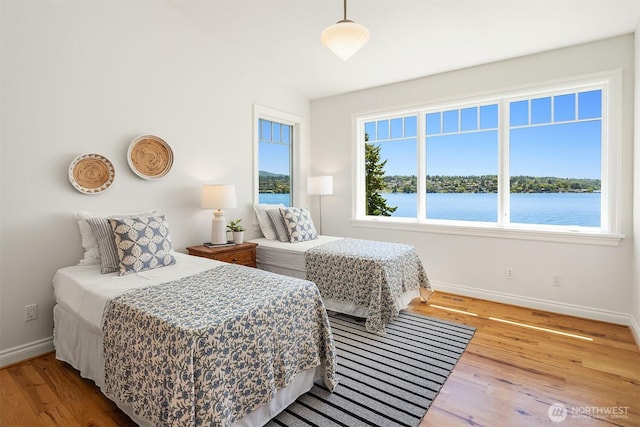 8260 Avalon Dr, Mercer Island, WA 98040 - bedroom with baseboards and wood finished floors