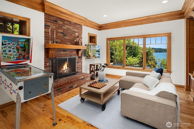 8260 Avalon Dr, Mercer Island, WA 98040 - living area with a brick fireplace, plenty of natural light, wood finished floors, baseboards, and recessed lighting