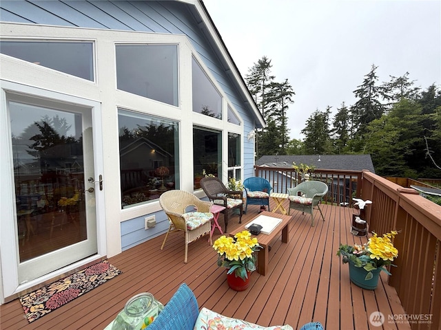 762 Evergreen Ave SE, Ocean Shores, WA 98569 - wooden terrace with an outdoor living space
