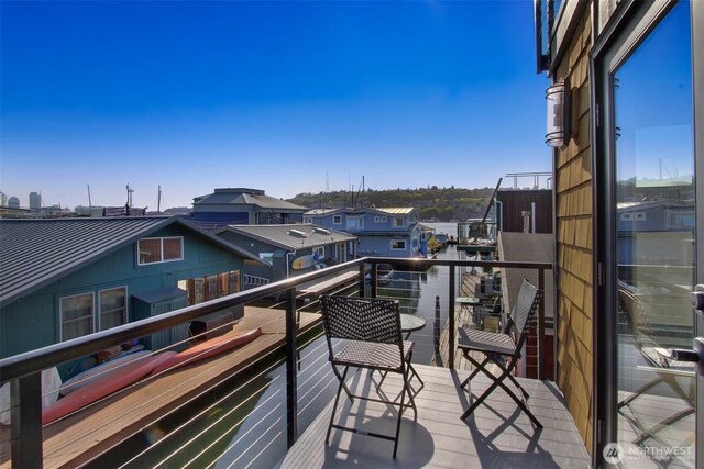 2219 Fairview Ave E Unit 5, Seattle, WA 98102 - balcony featuring a residential view