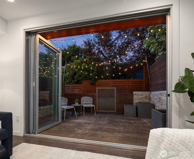 252 E Roanoke St, Seattle, WA 98102 - view of wooden terrace