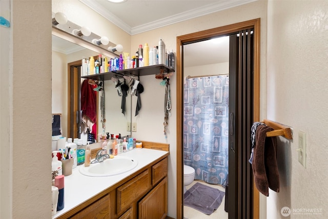 9757 Spinnaker Blvd NW, Silverdale, WA 98383 - bathroom with vanity, crown molding, and curtained shower
