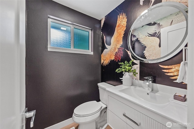 7713 NE 141st St, Kirkland, WA 98034 - bathroom featuring toilet and vanity