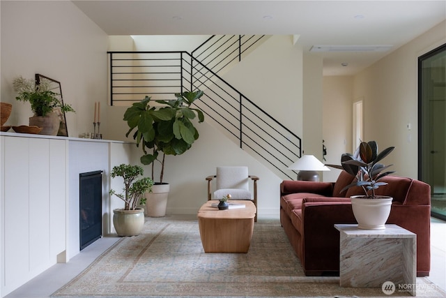 580 Park Ave NE, Bainbridge Island, WA 98110 - living area with stairway
