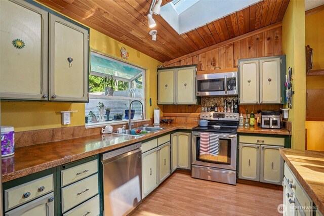 18928 SE 292nd Pl, Kent, WA 98042 - photo 5