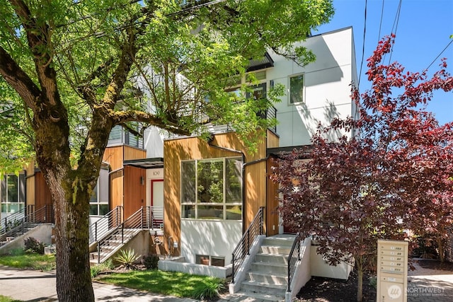 111 Martin Luther King Jr Way, Seattle, WA 98122 - view of contemporary home