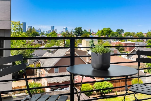 111 Martin Luther King Jr Way, Seattle, WA 98122 - balcony with a view of skyline