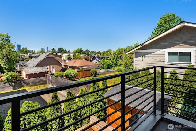 111 Martin Luther King Jr Way, Seattle, WA 98122 - balcony featuring a residential view
