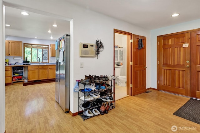 8120 Gordon Rd, Concrete, WA 98237 - foyer featuring light wood-style flooring, recessed lighting, and baseboards