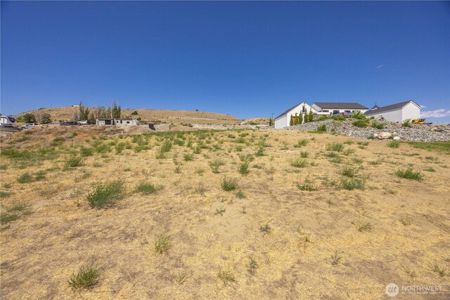 519 Hidden Ln, Chelan, WA 98816