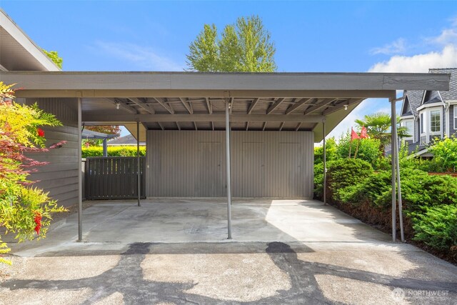 6151 S 125th St, Seattle, WA 98178 - view of car parking