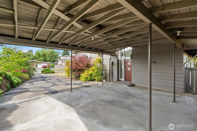 6151 S 125th St, Seattle, WA 98178 - view of patio / terrace
