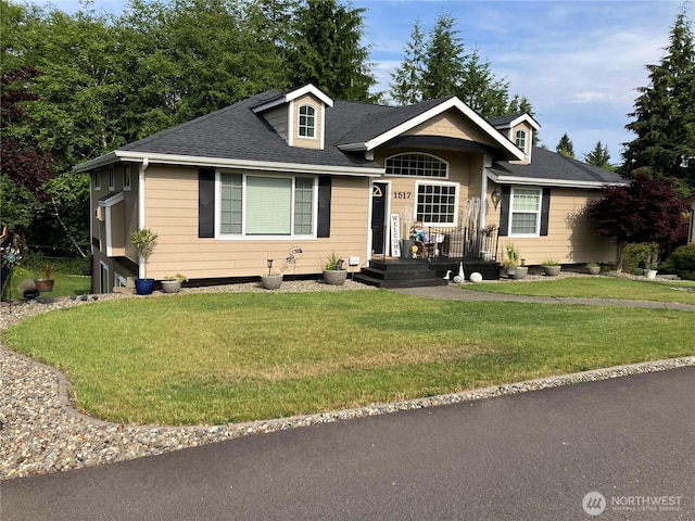 1517 Chilton Rd, Aberdeen, WA 98520 - view of front of house featuring a front yard and roof with shingles