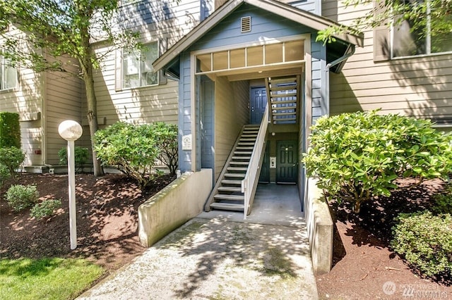 10825 SE 200th St Unit H201, Kent, WA 98031 - property entrance