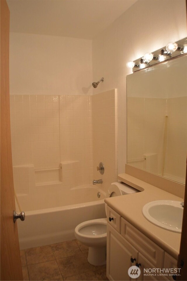 10825 SE 200th St Unit H201, Kent, WA 98031 - full bathroom with shower / washtub combination and vanity