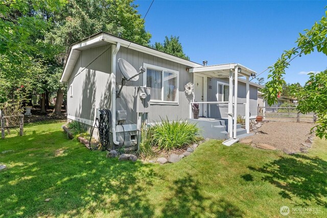 101 Shenandoah Dr, Silverlake, WA 98645 - view of front of home
