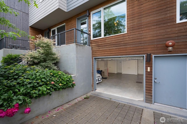 8505A 14th Ave NW, Seattle, WA 98117 - property entrance