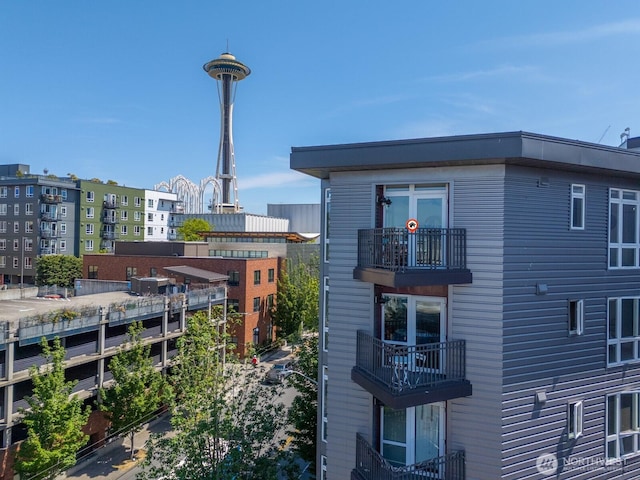 159 Denny Way Unit 603, Seattle, WA 98109 - city view
