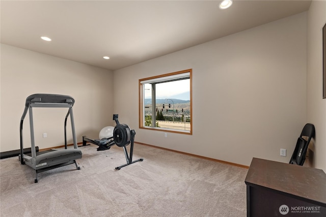582 Lower Daniels Dr, East Wenatchee, WA 98802 - exercise area with carpet flooring and recessed lighting