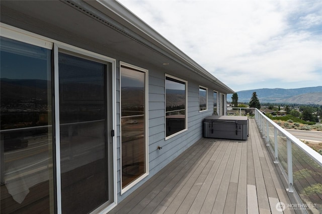 582 Lower Daniels Dr, East Wenatchee, WA 98802 - wooden deck featuring a mountain view