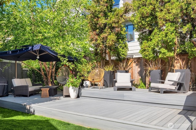 1012 2nd Ave W, Seattle, WA 98119 - view of wooden deck