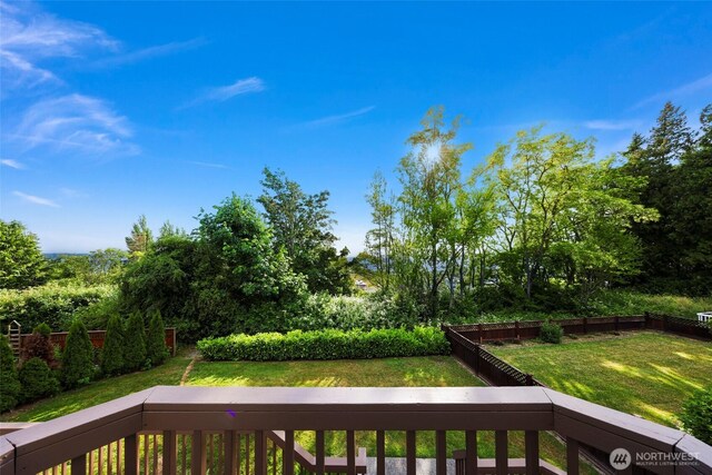 7969 W Golf Course Dr, Birch Bay, WA 98230 - view of yard