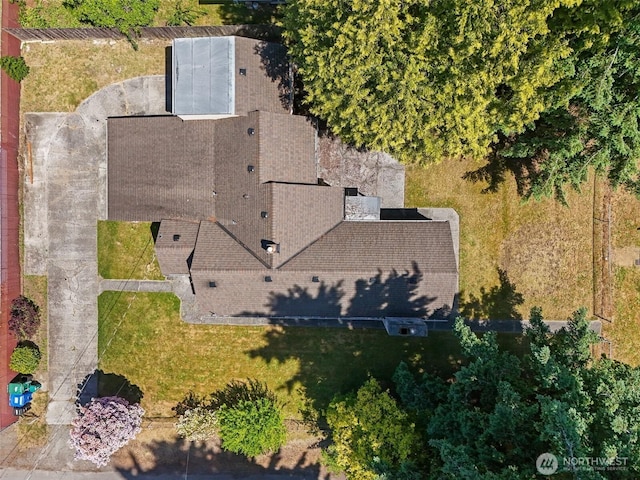 2004 N 143rd St, Seattle, WA 98133 - aerial view of property and surrounding area