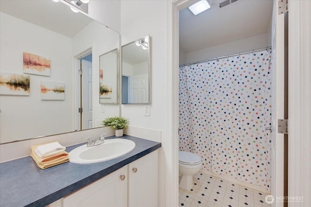 15204 48th Ave SE, Everett, WA 98208 - bathroom featuring vanity and a shower with shower curtain