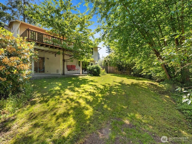 10122 50th Pl W, Mukilteo, WA 98275 - view of yard with a deck and a patio area
