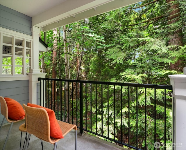 16125 Juanita Woodinville Way NE Unit 1807, Bothell, WA 98011 - view of balcony