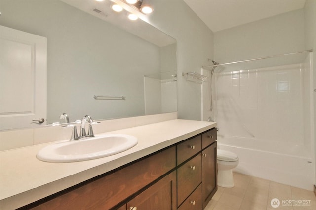 17723 3rd Ave SE, Bothell, WA 98012 - full bath featuring washtub / shower combination, vanity, and tile patterned flooring