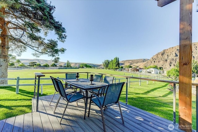 8542 Crescent Bar Rd NW Unit 346, Quincy, WA 98848 - wooden deck featuring outdoor dining space and a mountain view