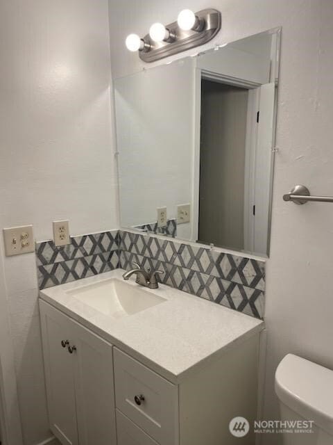 102 Garden Hill Rd, Elma, WA 98541 - bathroom with vanity and toilet