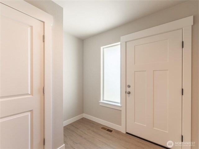 22 Salmon Dr, Wenatchee, WA 98801 - foyer with baseboards and light wood-type flooring