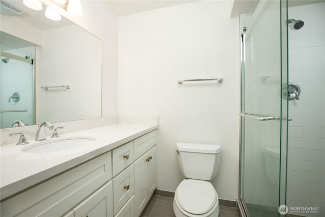 525 Lebo Blvd Unit G3, Bremerton, WA 98310 - bathroom with vanity and a shower stall