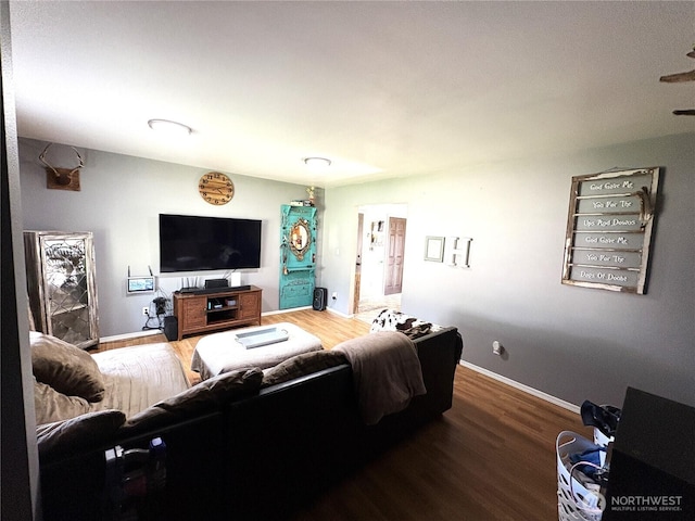 47 Pinecrest Rd, Tonasket, WA 98855 - living room featuring wood finished floors and baseboards
