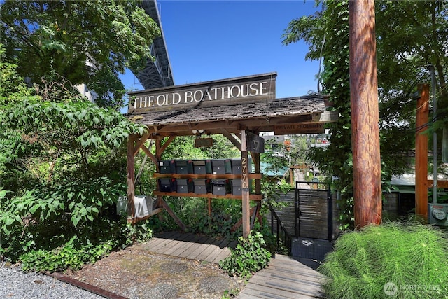 2770 Westlake Ave N Unit 6, Seattle, WA 98109 - view of community