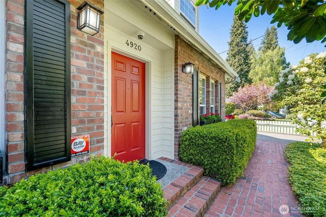 4920 Seahurst Ave, Everett, WA 98203 - property entrance featuring brick siding