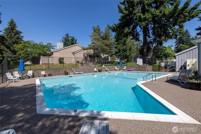 3207 SW 319th St Unit 48, Federal Way, WA 98023 - community pool featuring a patio area
