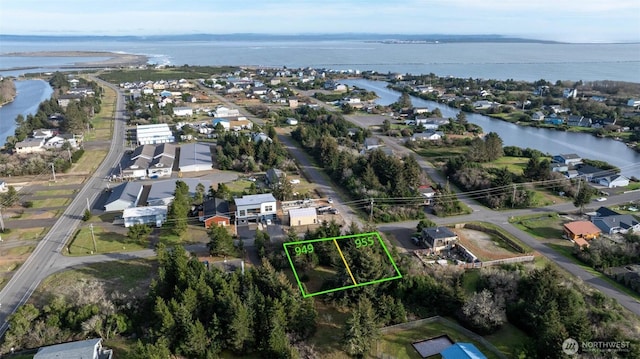 949 Tonquin Ave SW, Ocean Shores, WA 98569