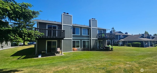 250 Charwila Ln, Enumclaw, WA 98022 - back of property featuring a yard and a chimney