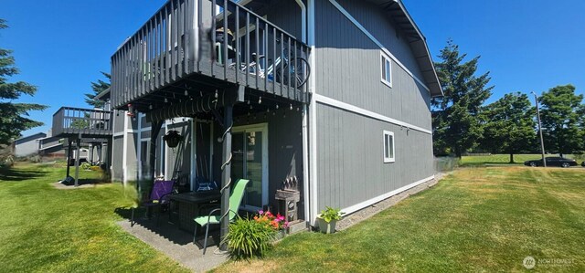 250 Charwila Ln, Enumclaw, WA 98022 - rear view of house with a wooden deck and a lawn