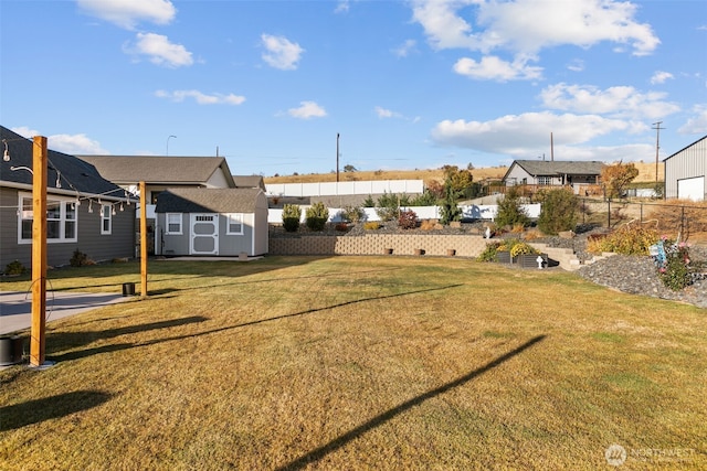 821 S Mary Ave, East Wenatchee, WA 98802 - view of yard featuring a storage shed