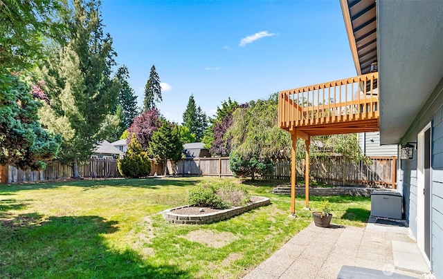 3218 127th Ave NE, Lake Stevens, WA 98258 - fenced backyard with a patio and a deck