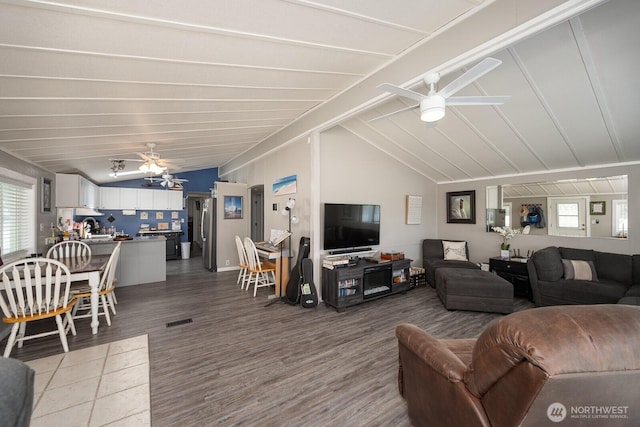 2240 W Broadway Ave Unit 25, Moses Lake, WA 98837 - living area featuring ceiling fan and wood finished floors