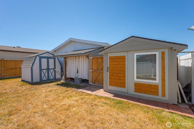 2240 W Broadway Ave Unit 25, Moses Lake, WA 98837 - view of back of house
